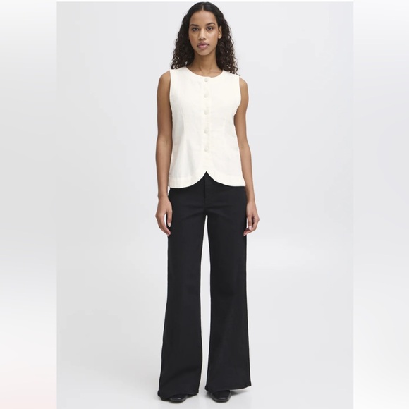 ICHI Linno Linen Blend Waistcoat Top - Picture 2 of 16